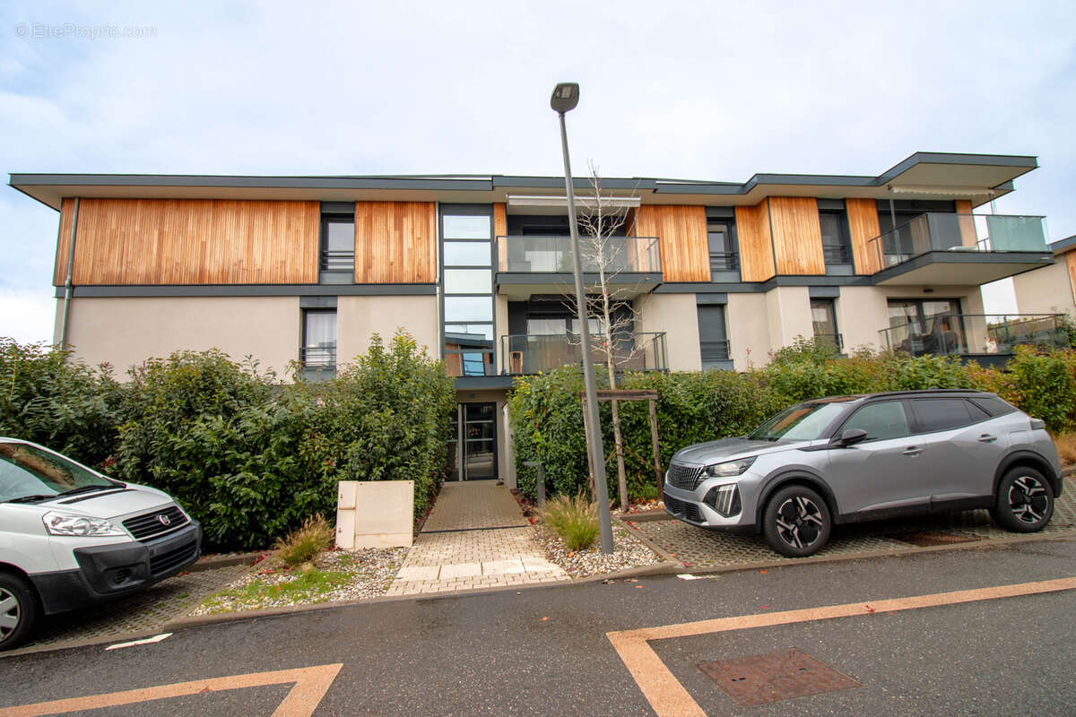 Appartement à ANTHY-SUR-LEMAN