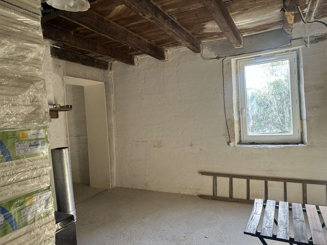 Maison de campagne sur 14 hectares à 280m du 1er voisin ! - photo 15