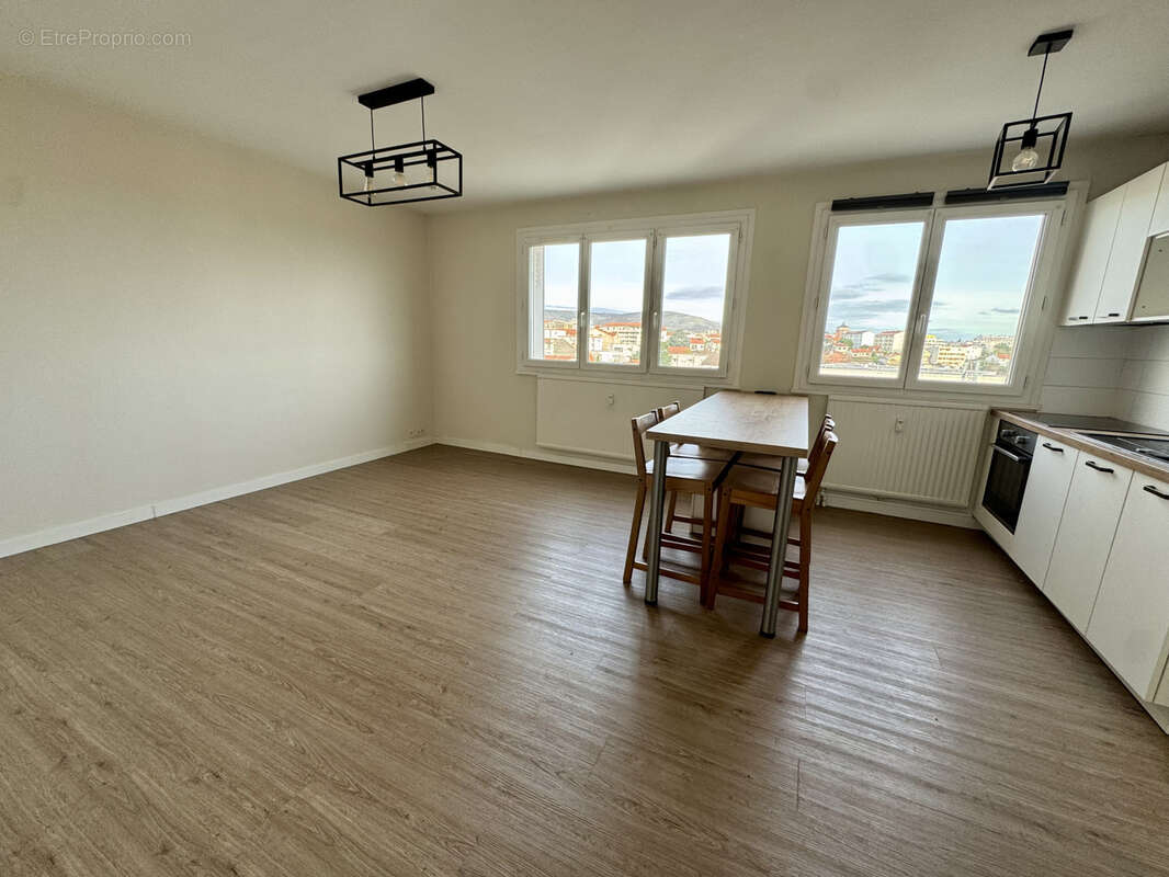 Appartement à CLERMONT-FERRAND