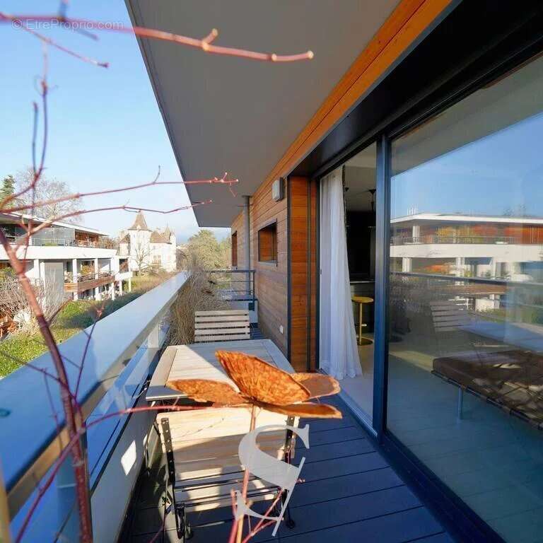 Appartement à ANNECY-LE-VIEUX