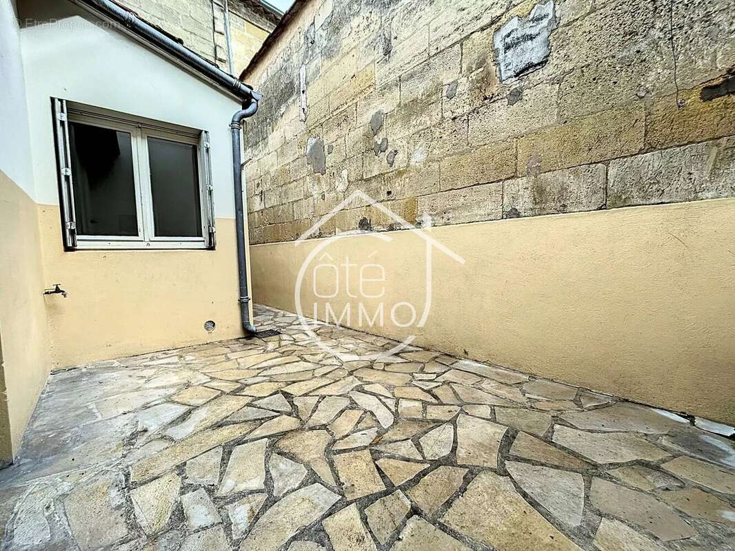 Maison à CASTILLON-LA-BATAILLE