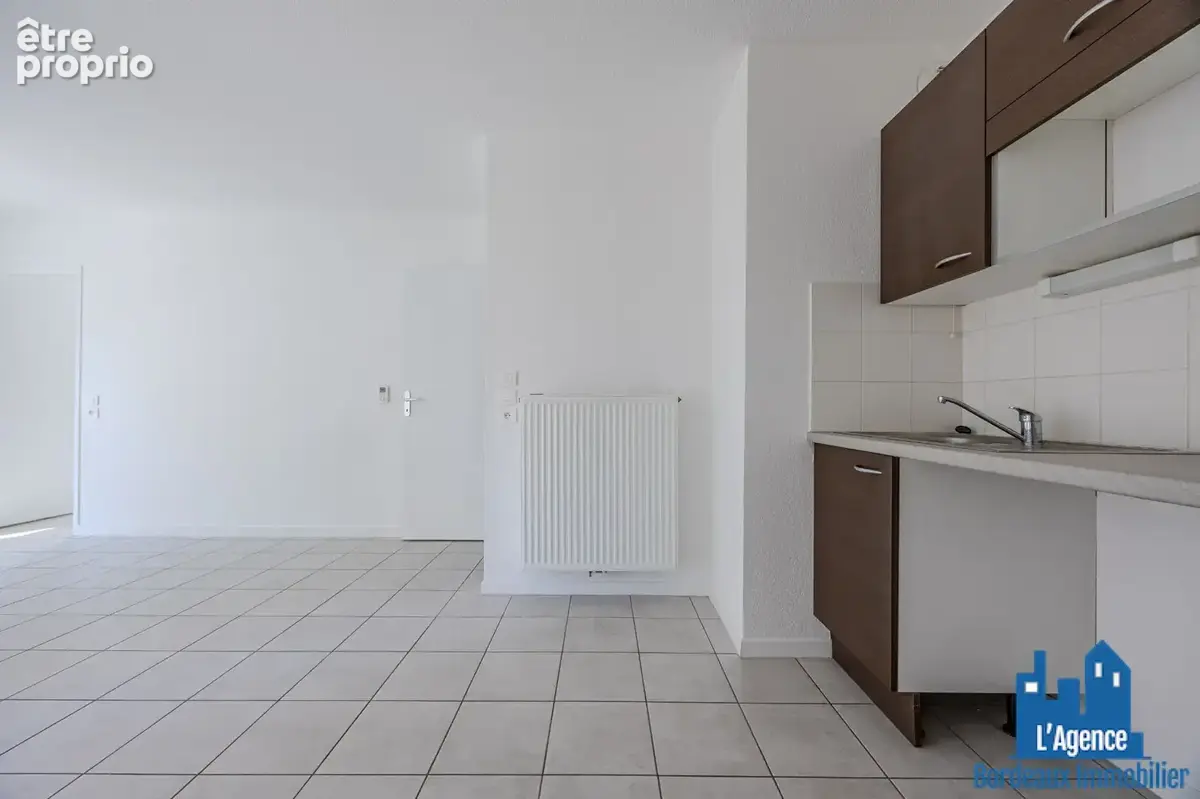 Exclusivité !!! lormont - la ramade - appartement type 2 de 42 m²  avec terrasse + place de parking exterieure. michaël vigier o - photo 8