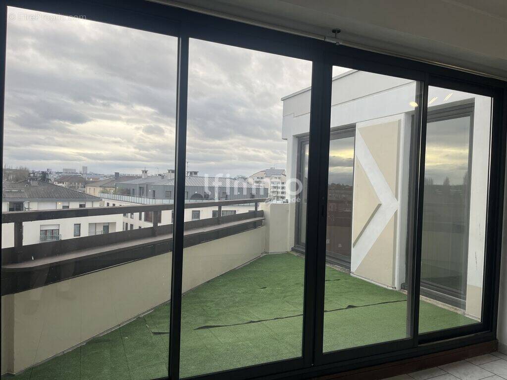 Appartement à NEUILLY-SUR-MARNE