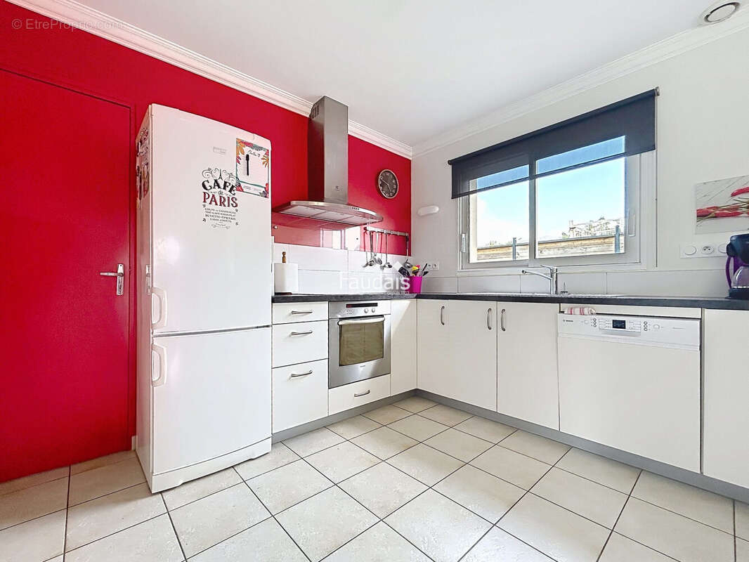 Maison 117 m² à Gouville-Sur-Mer  - photo 8
