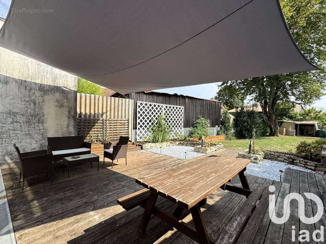 Photo 4 - Maison à AIGRE