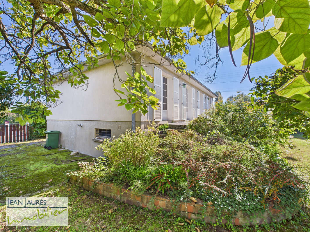 Maison à LA CHAPELLE-SAINT-LUC