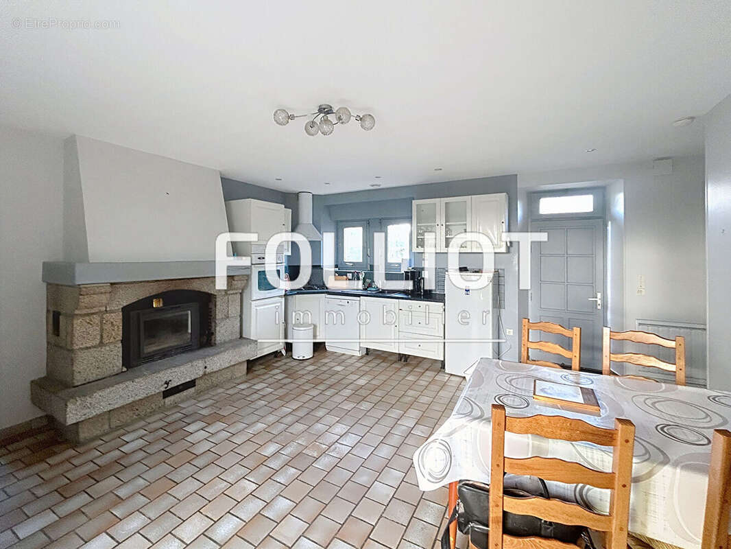 Maison à LOLIF