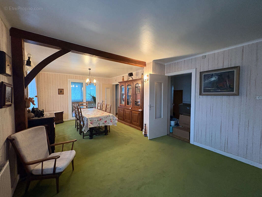 Maison à COLOMBIER-FONTAINE