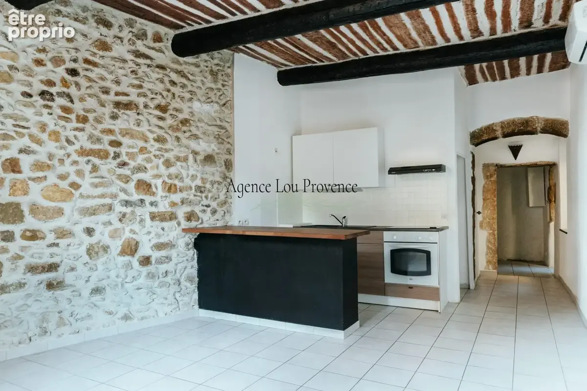 Appartement 150 m² à vendre à Eyguieres (13430) - photo 1