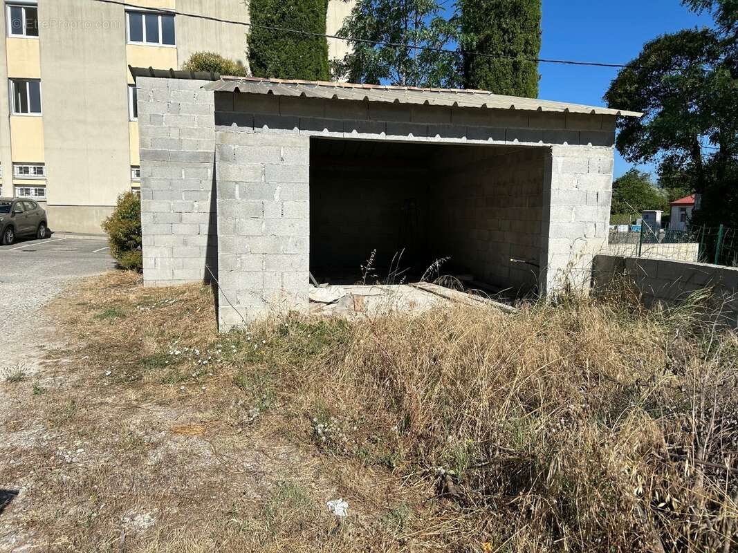 Parking à MONTELIMAR