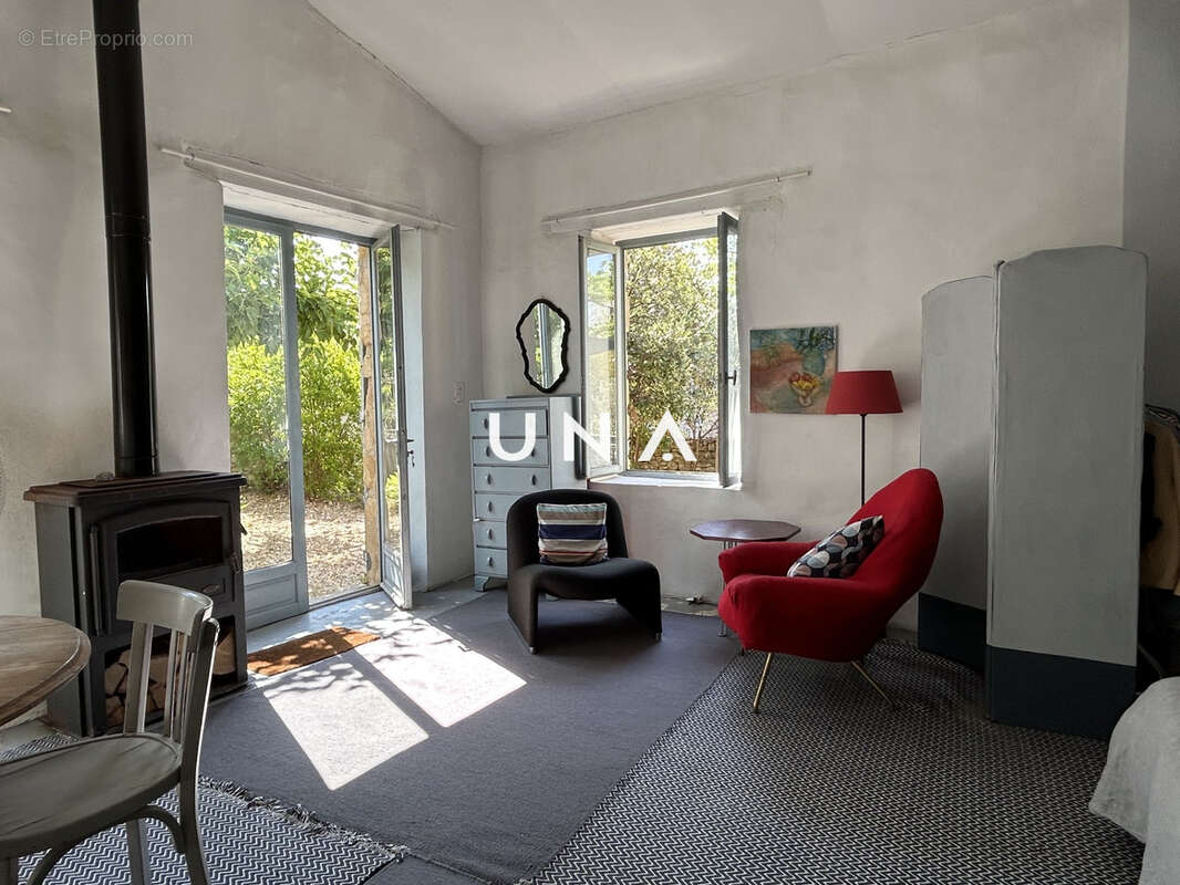Maison de charme en pierre avec bassin - photo 7
