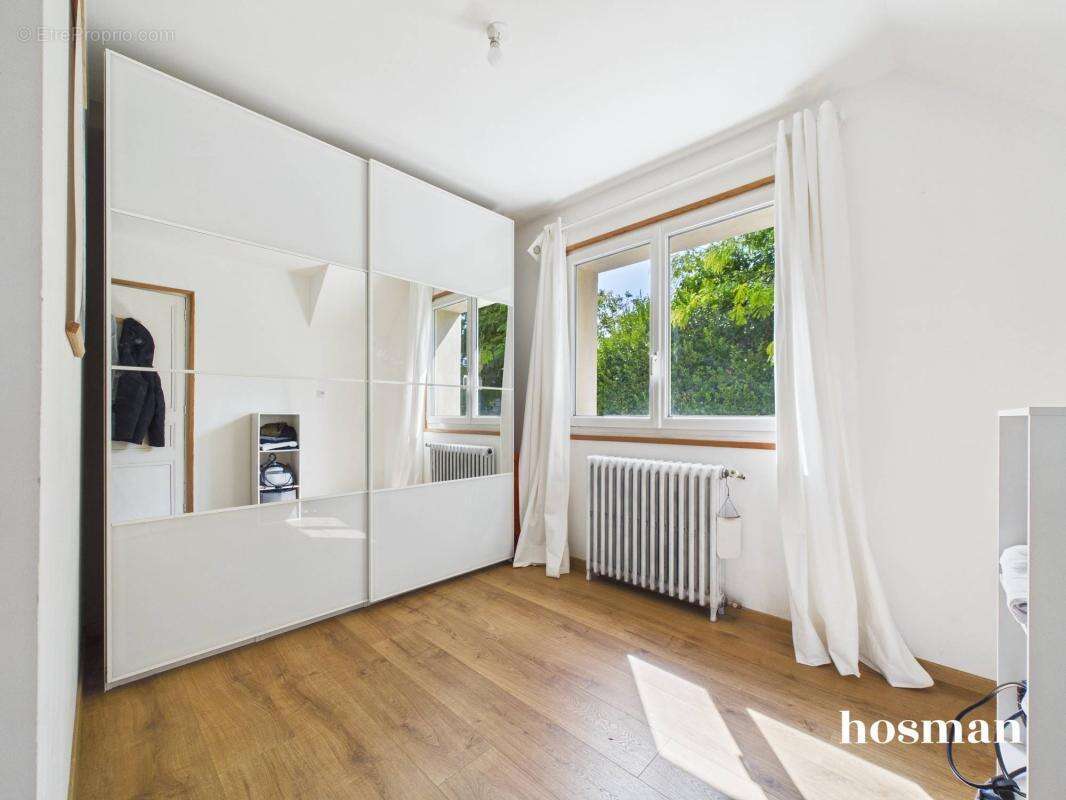Ravissante maison traversante et lumineuse de 110 m2 habitables (116 m2 au sol) au calme en second rideau avec jardin et 2 dépen - photo 13