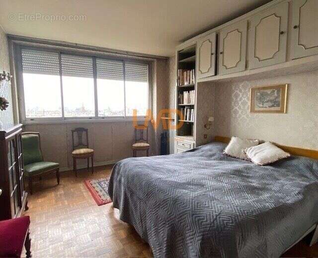 Appartement à PARIS-12E