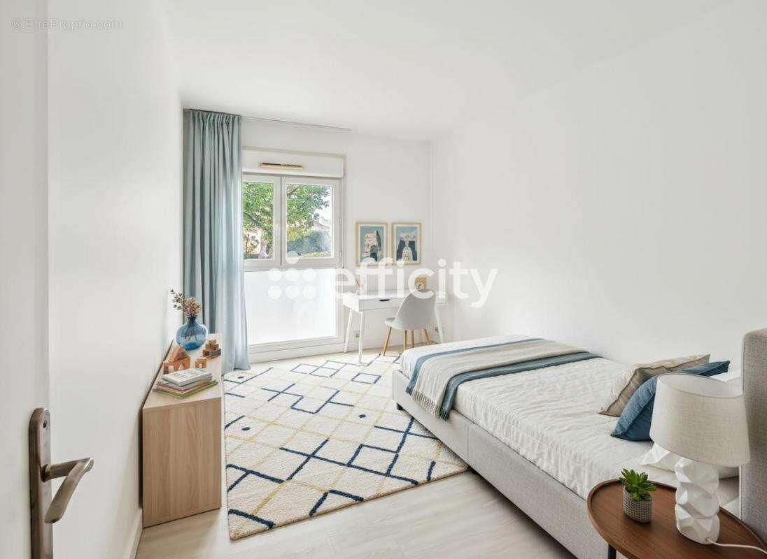 Appartement à TREMBLAY-EN-FRANCE