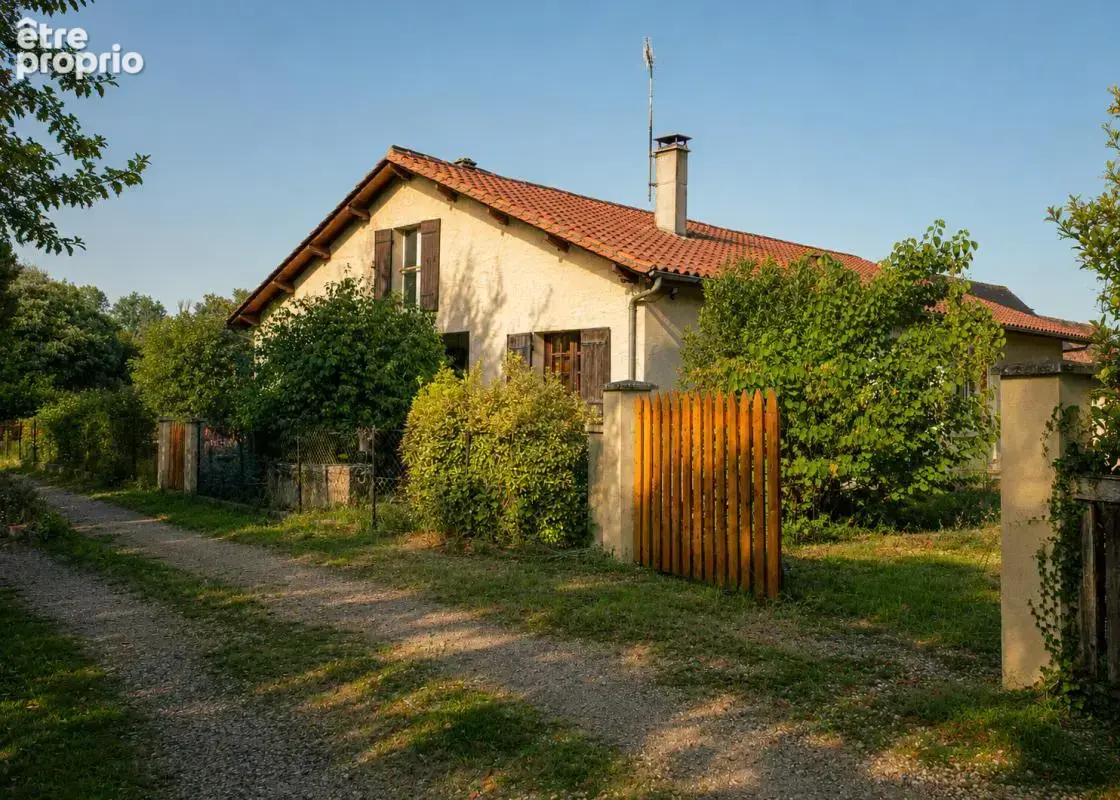 Maison à SAINT-PIERRE-D'EYRAUD