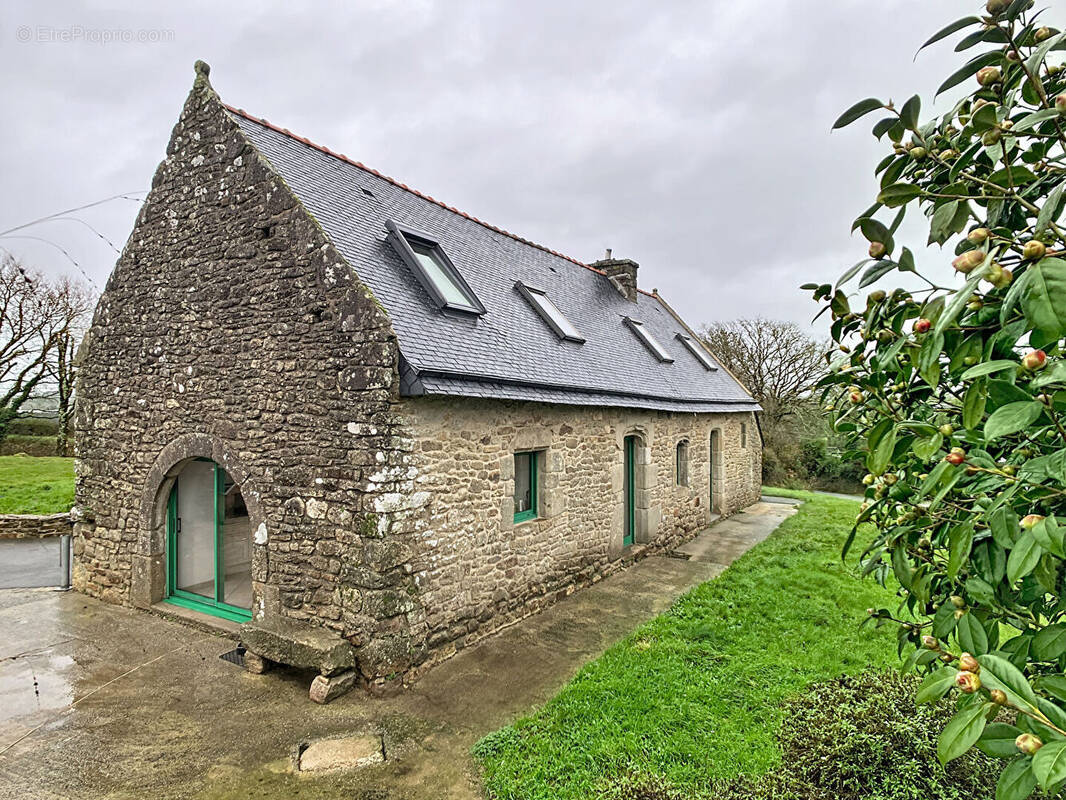 Maison à LANDEVANT