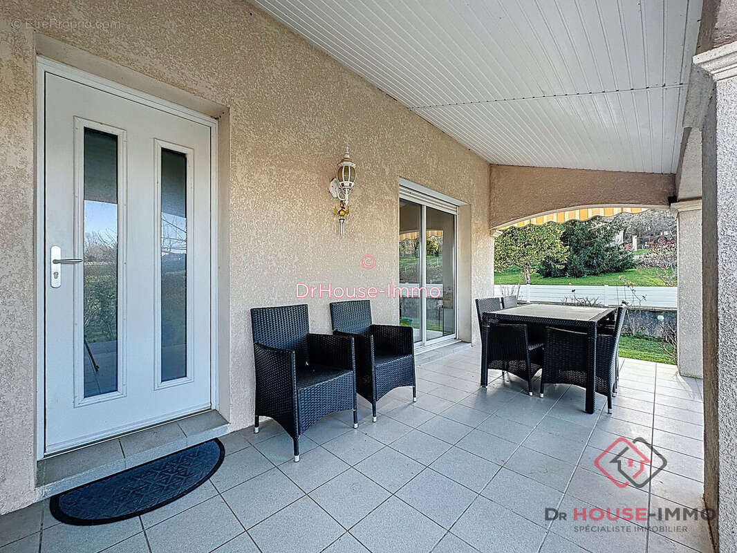 Maison à COULOUNIEIX-CHAMIERS