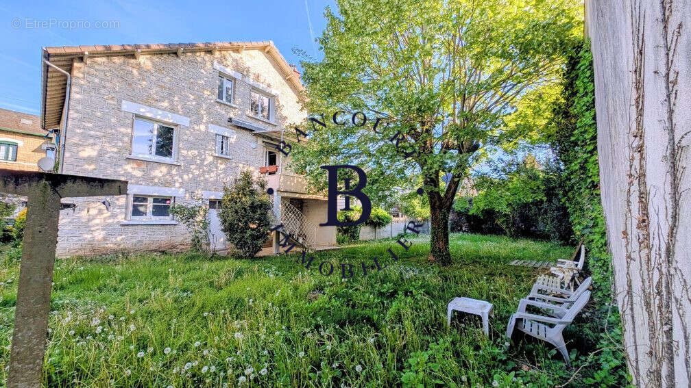 Maison à BRIVE-LA-GAILLARDE