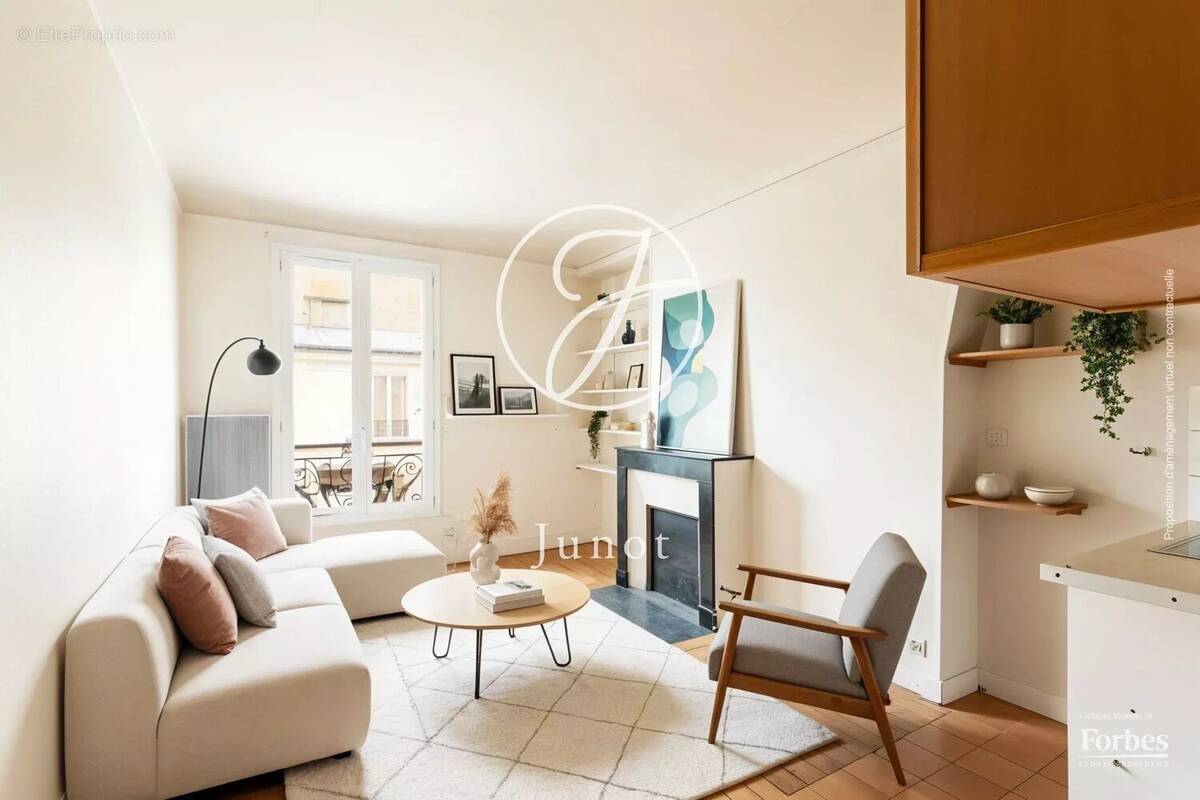 Appartement à PARIS-18E