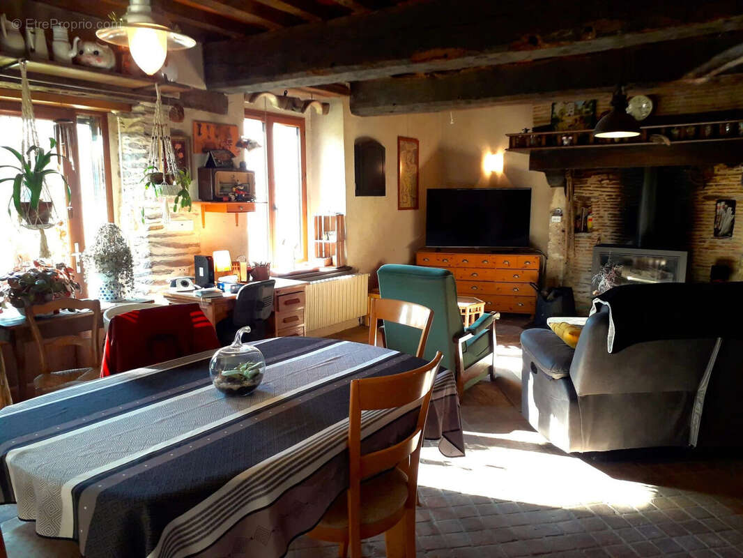 Maison 176 m² à Noyal-Chatillon-Sur-Seiche  - photo 4