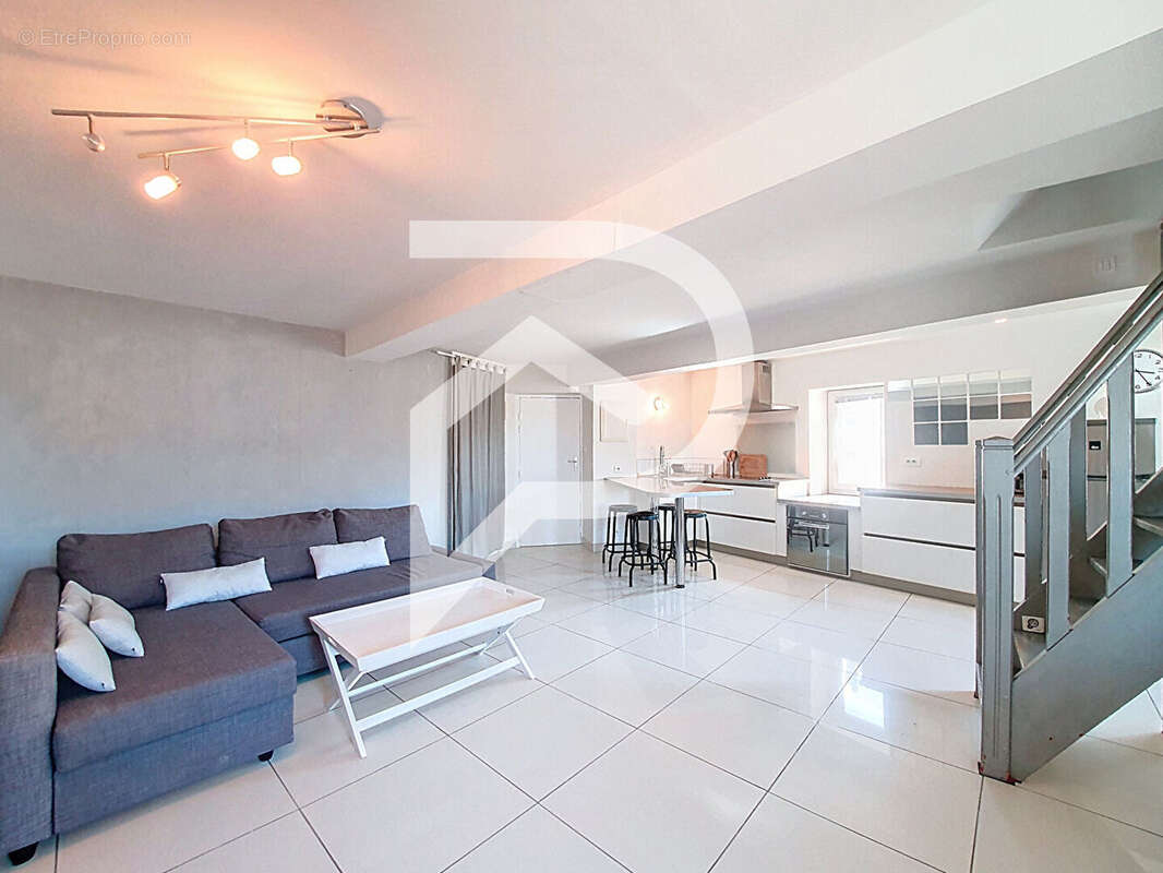 Appartement à MONTELIMAR