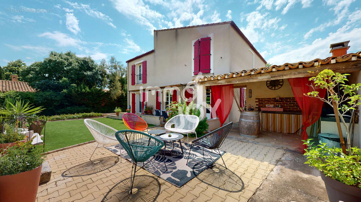 Maison à SALLES-D'AUDE