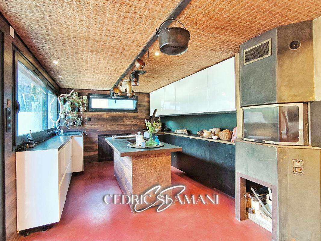 Maison à SAINT-DENIS