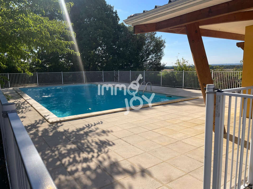 Appartement à FONSORBES