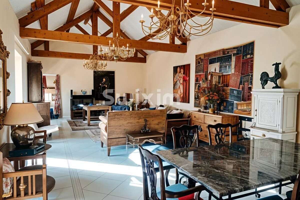 Maison à SANTENAY