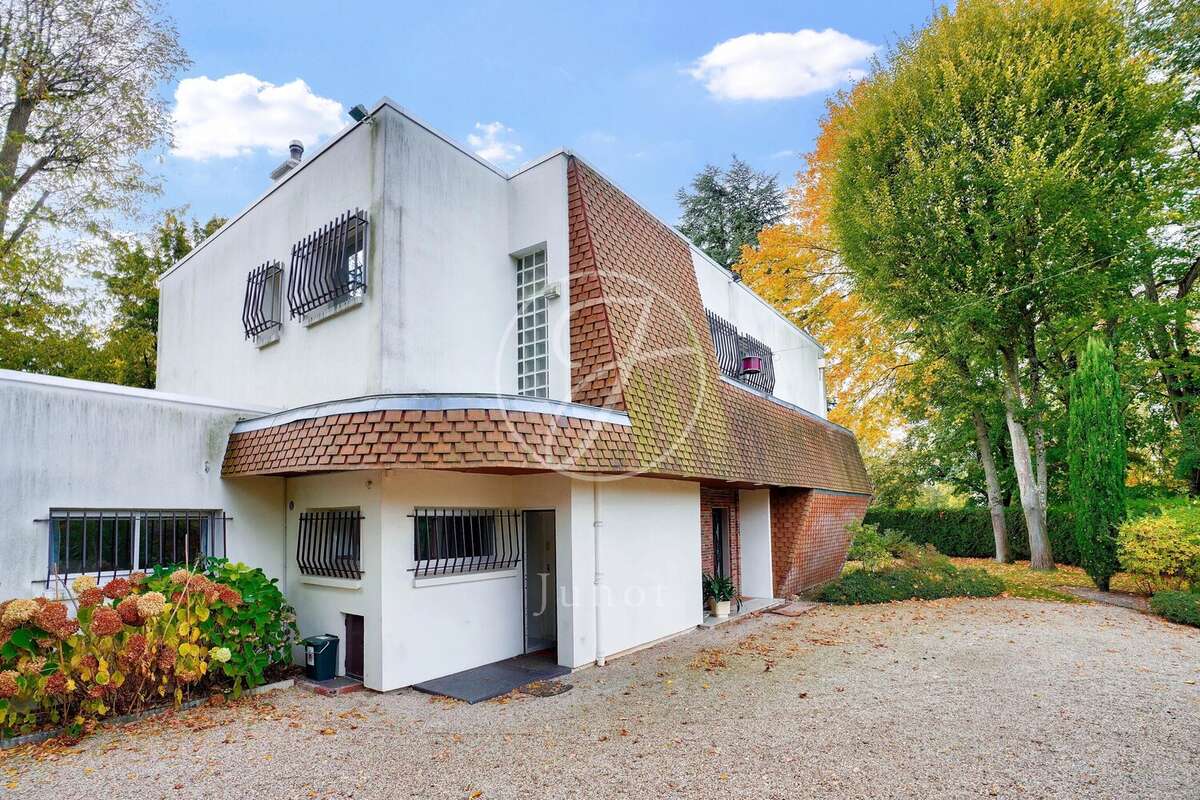 Maison à LE VESINET