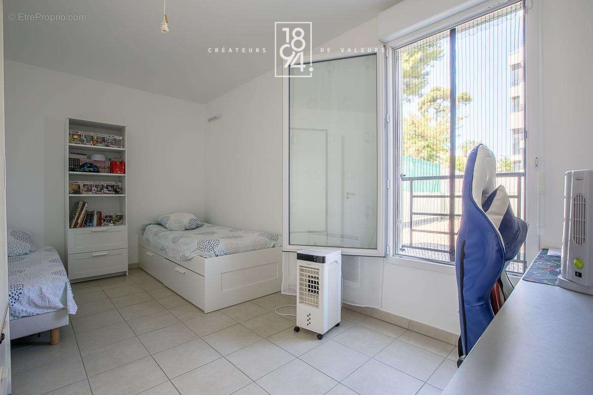 Appartement à MARSEILLE-12E