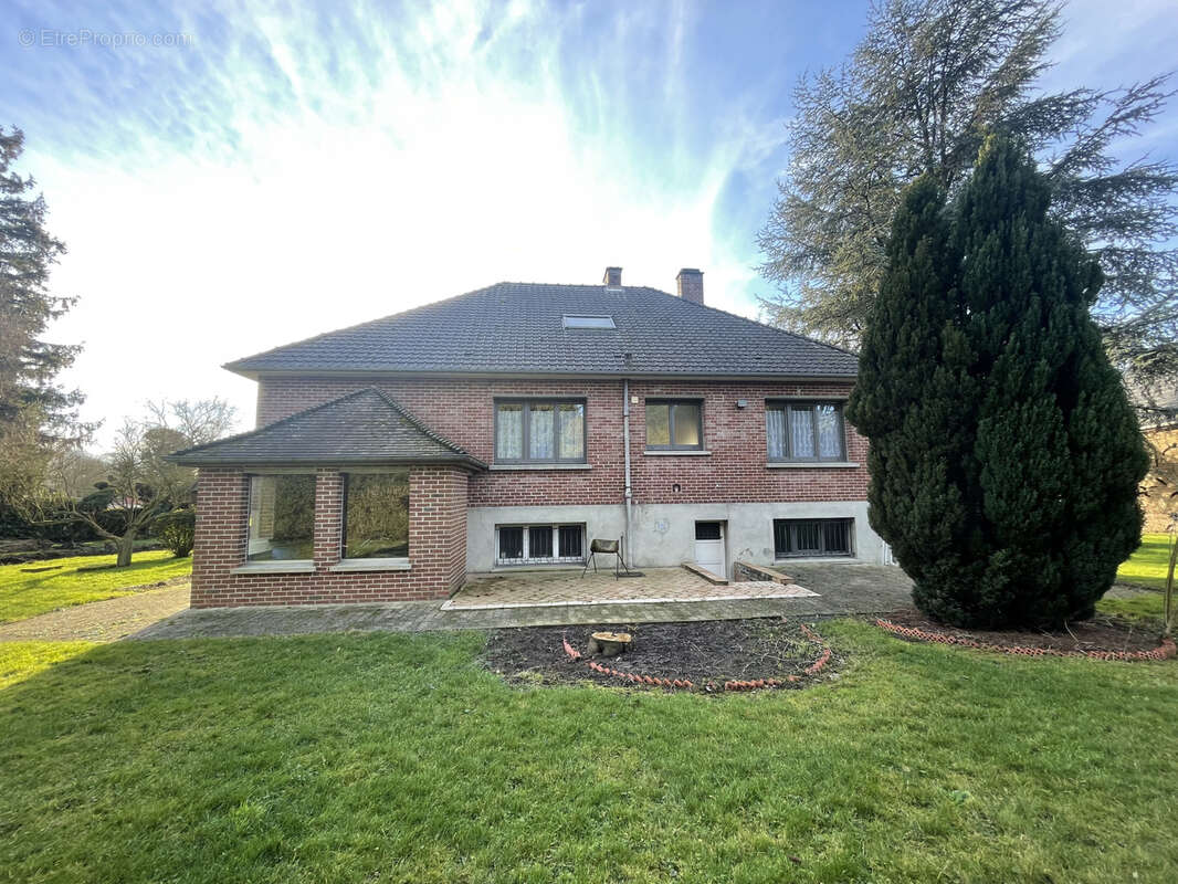 Maison à FONCQUEVILLERS