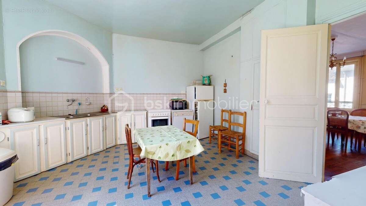 Maison à BOISCOMMUN