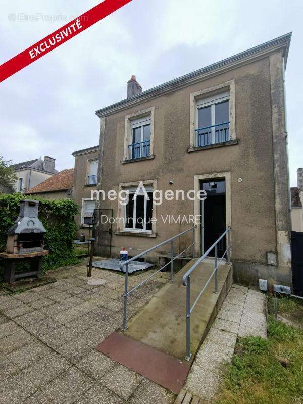 Maison à SAINT-REMY-DU-VAL