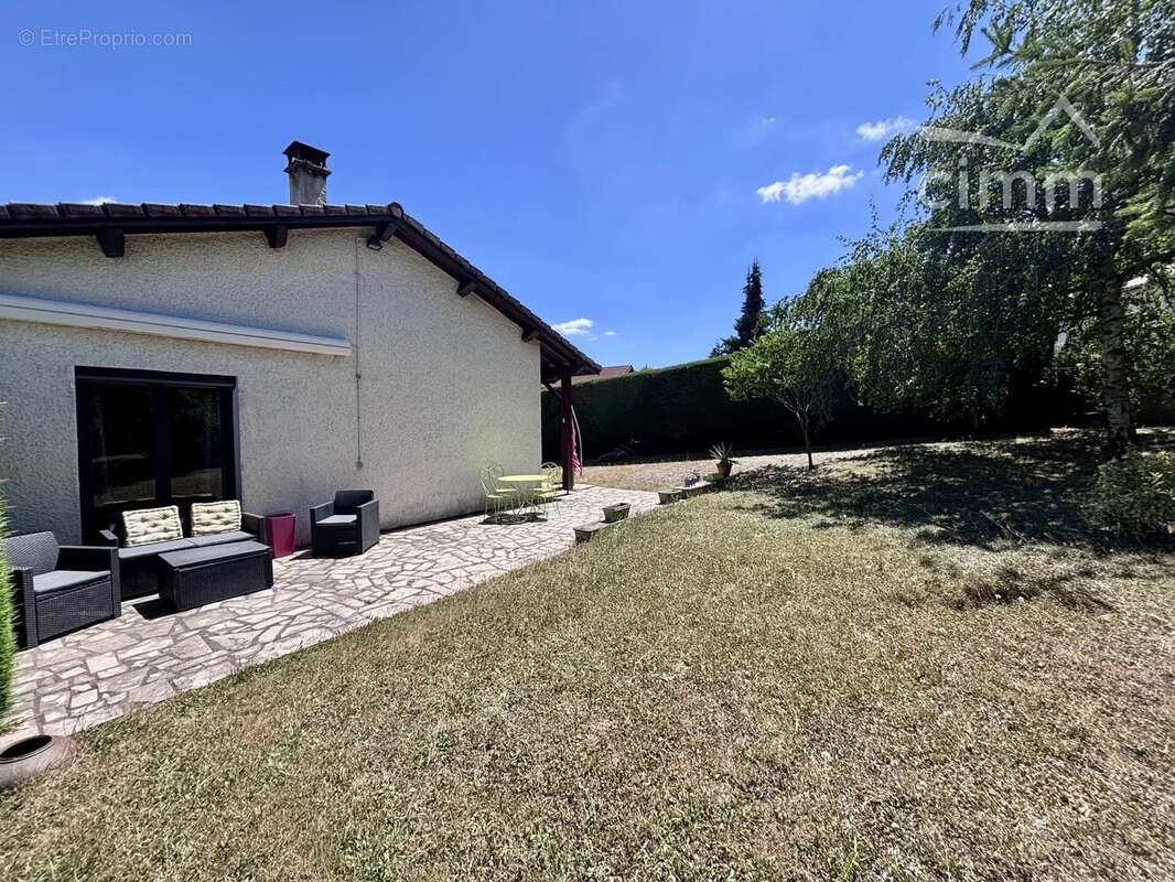 Villa 3 chambres saint genest lerpt - photo 8