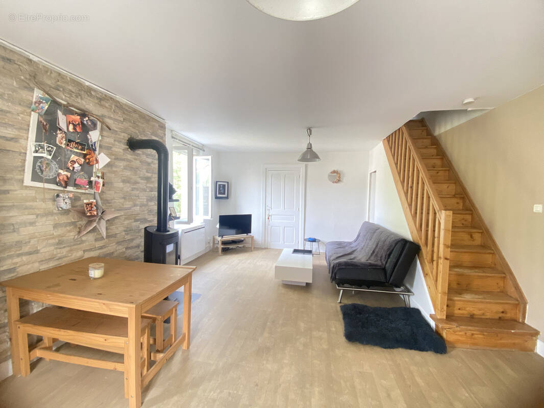 Appartement à SORBIERS