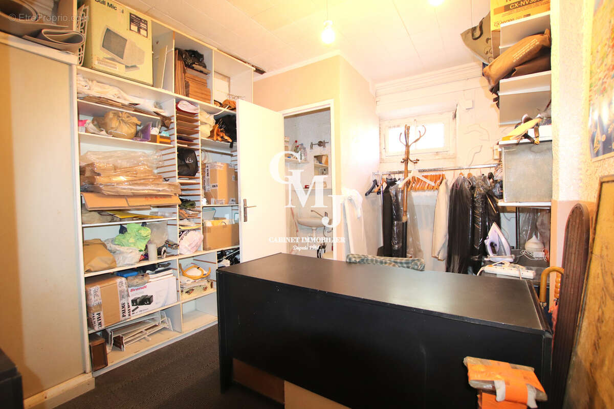 Commerce à SAINT-RAPHAEL