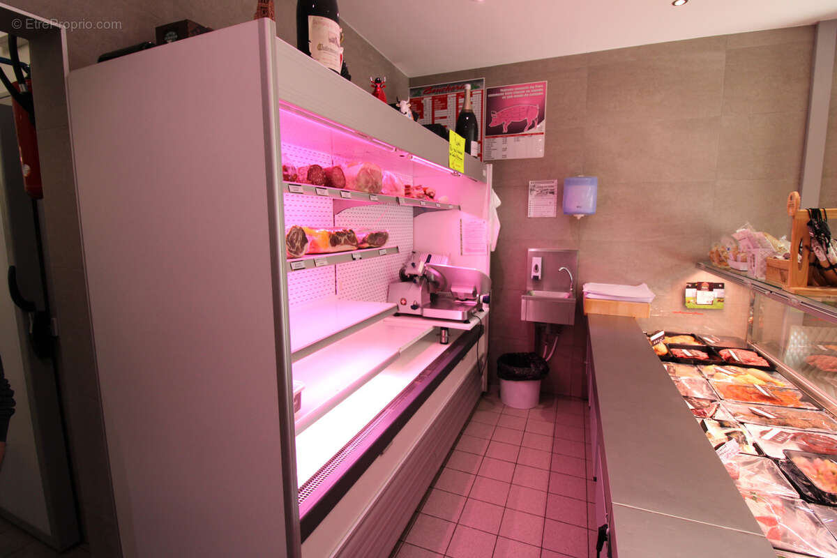 Commerce à MARSEILLE-11E