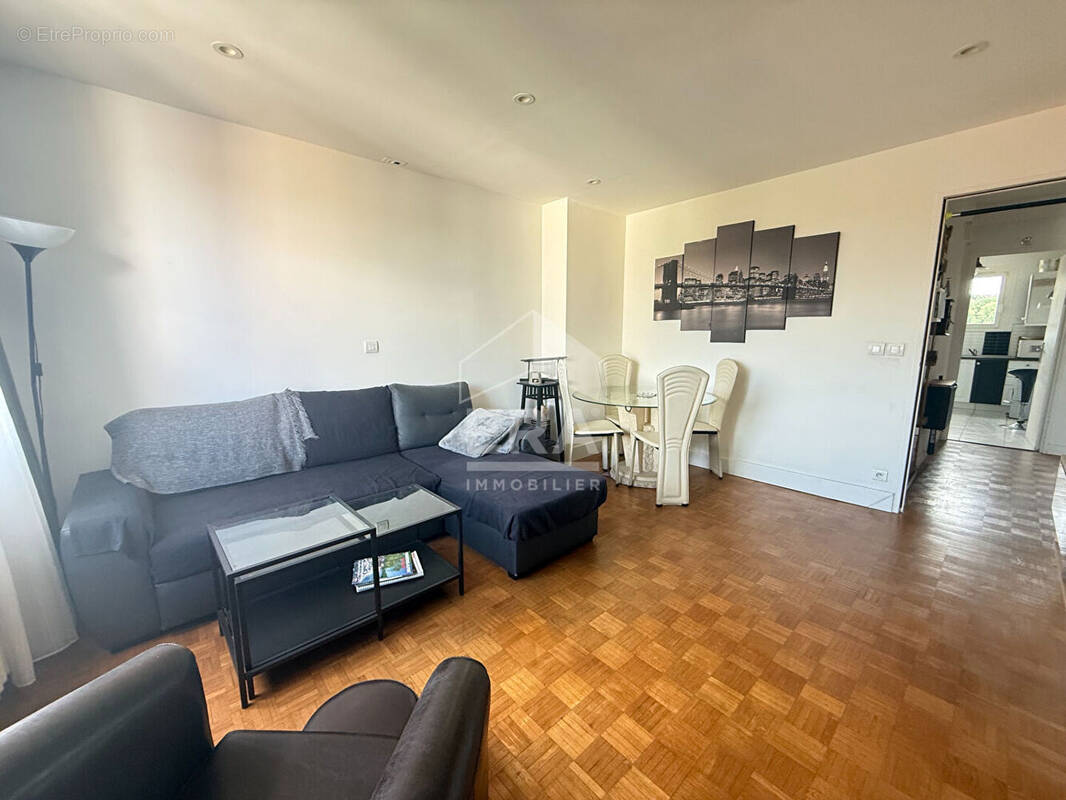 Appartement à MAISONS-ALFORT