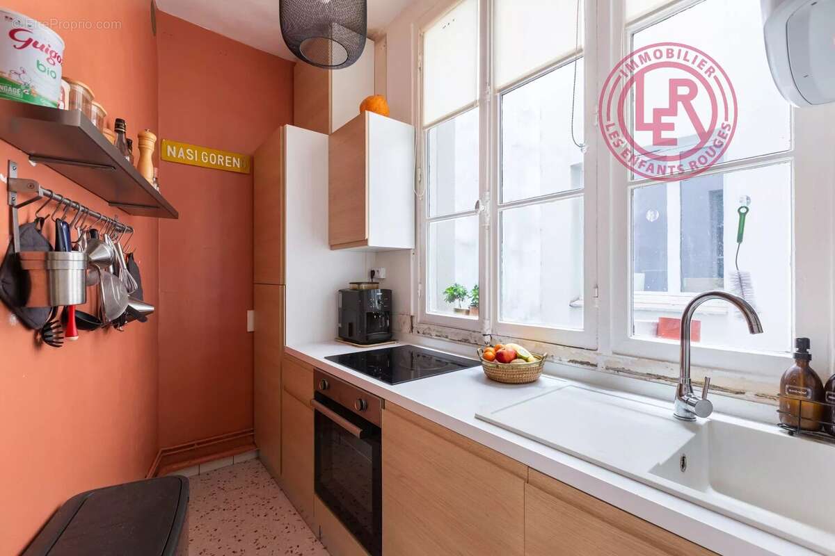 Appartement à PARIS-11E