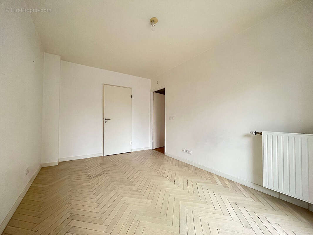 Appartement à COLOMBES