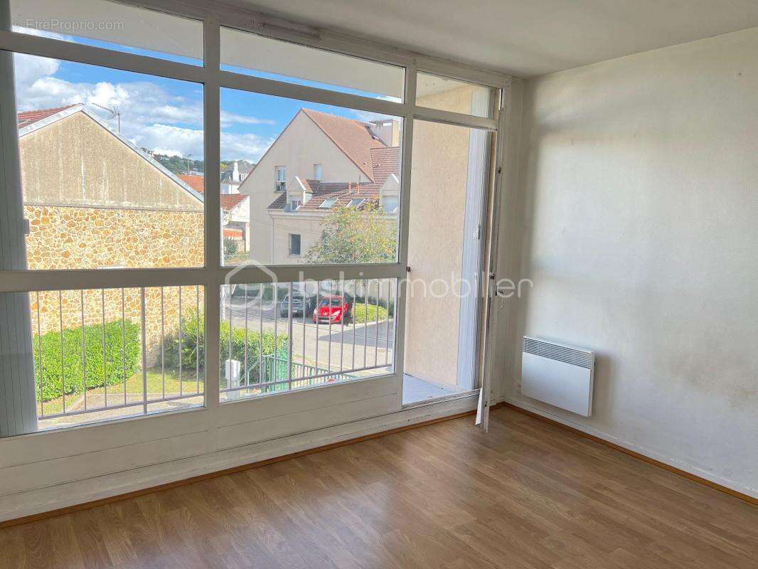 Appartement à AUBERGENVILLE