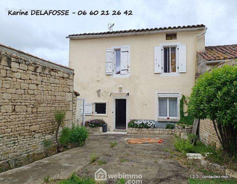Maison 140 m² à Lucon  - photo 13