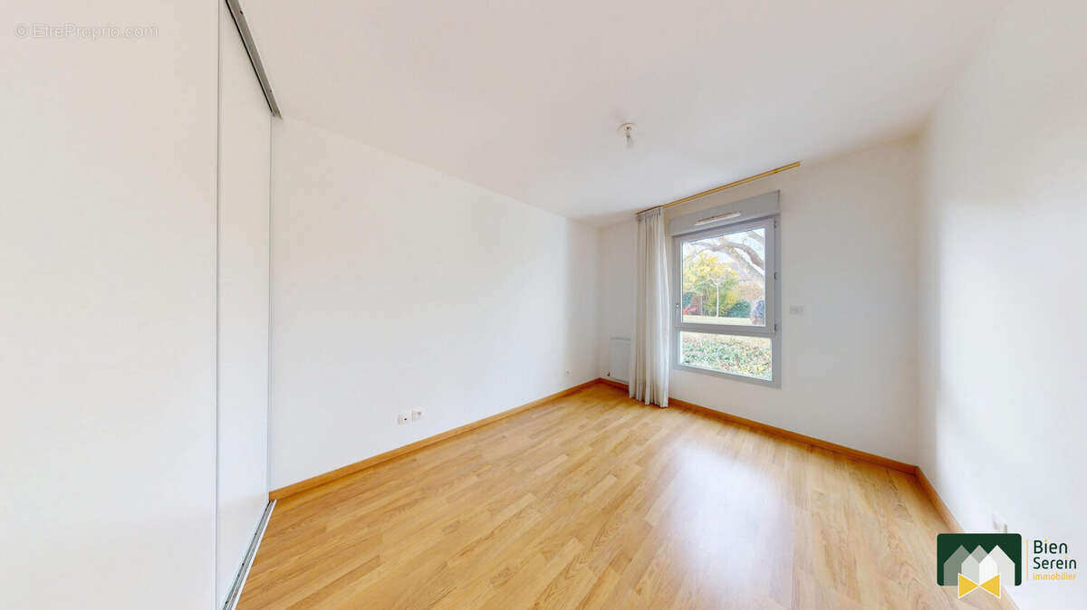 Appartement à MAINVILLIERS