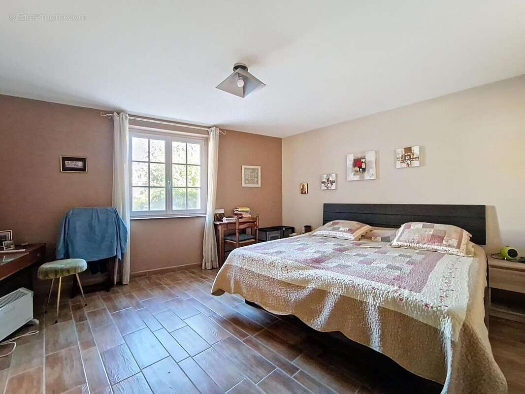 Photo 5 - Maison à AZAY-LE-BRULE