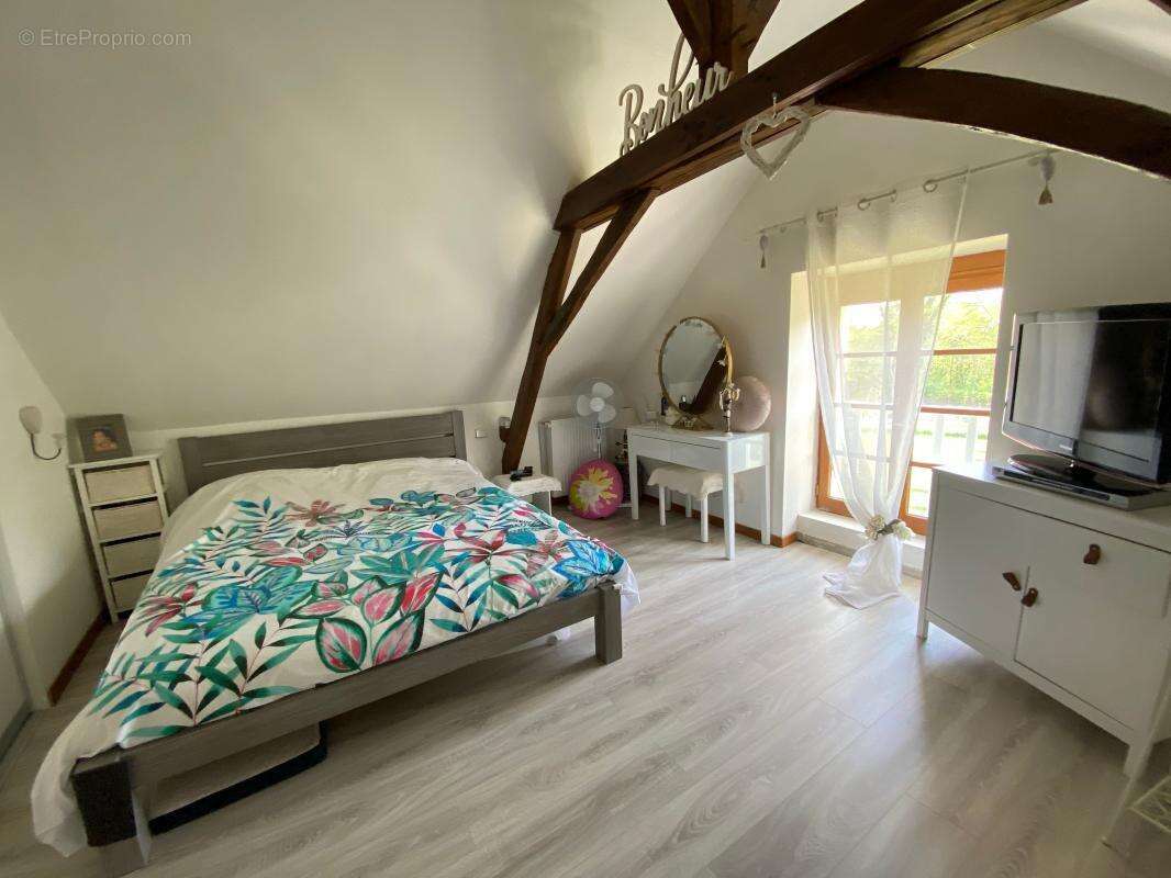 Maison à SAINTE-ALVERE