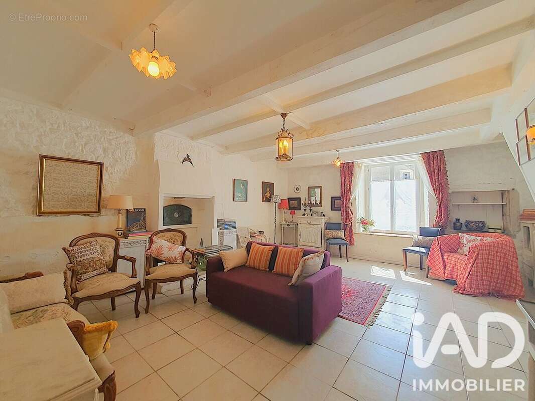 Maison 109 m² à La Rochelle  - photo 3