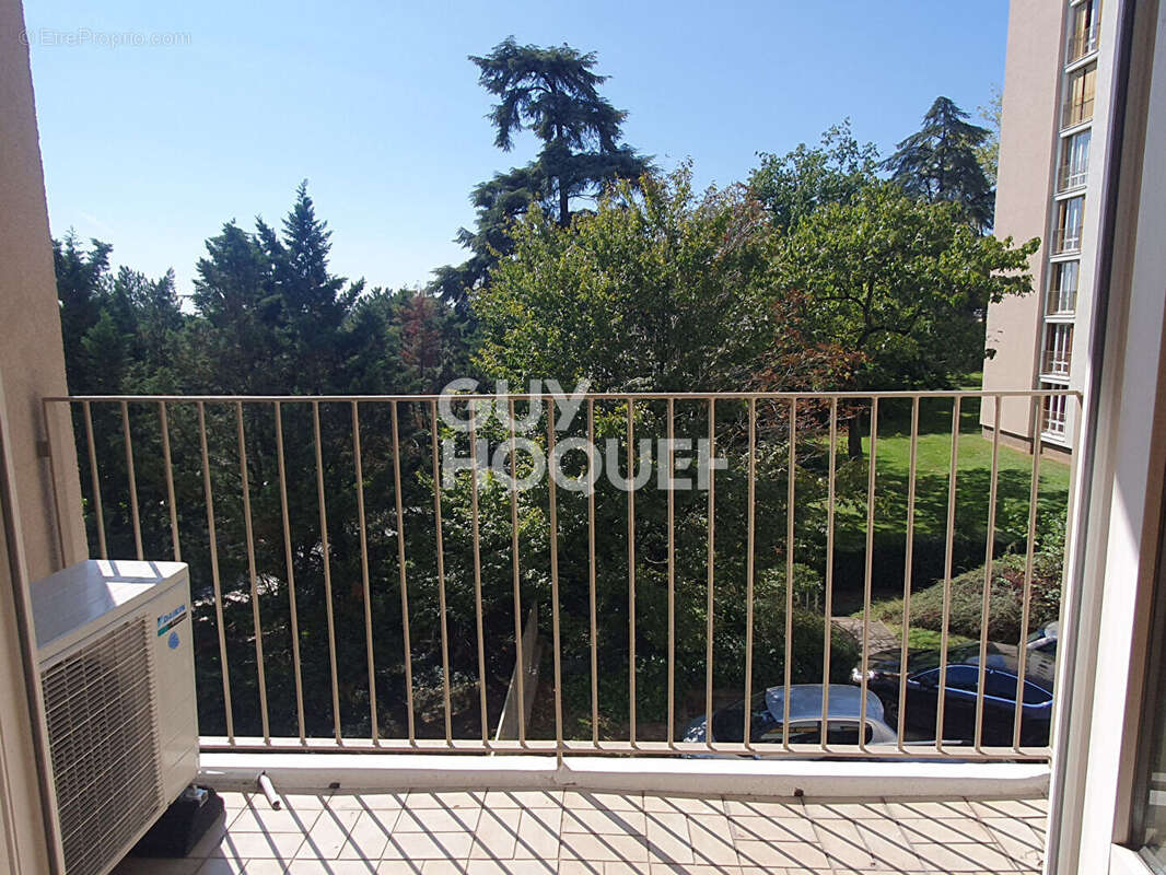 Appartement à LA MULATIERE