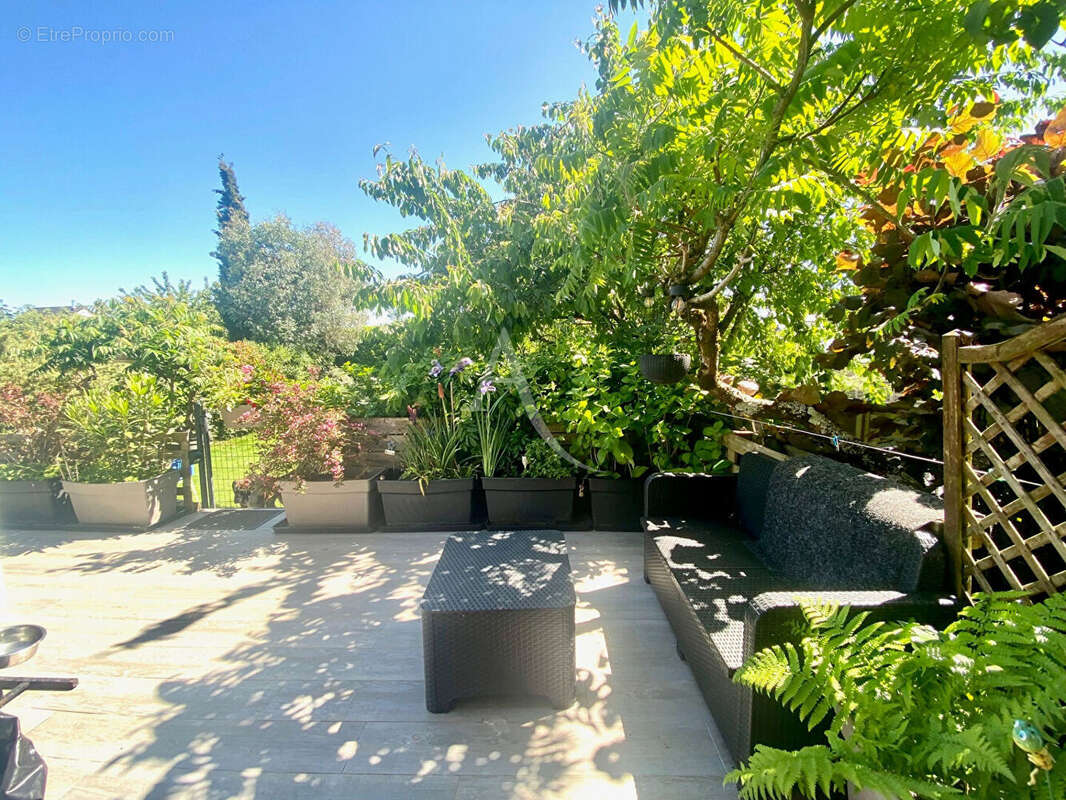 Maison à LA CHAPELLE-SAINT-MESMIN