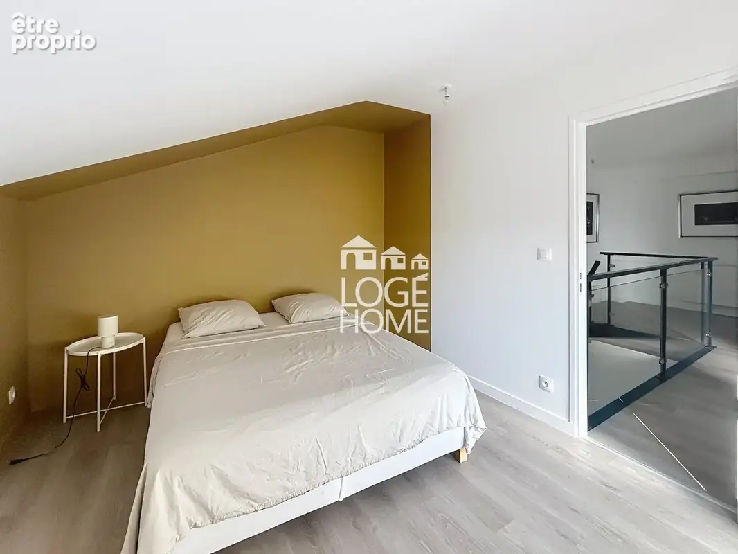 Appartement 82 m² à Croix  - photo 4